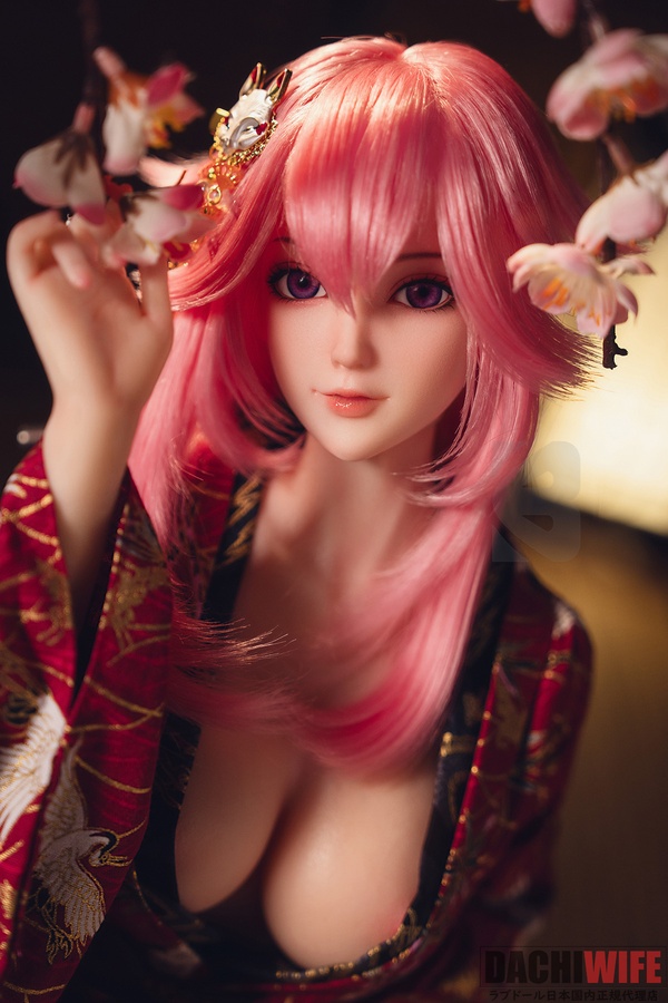 八重神子そっくりなラブドール